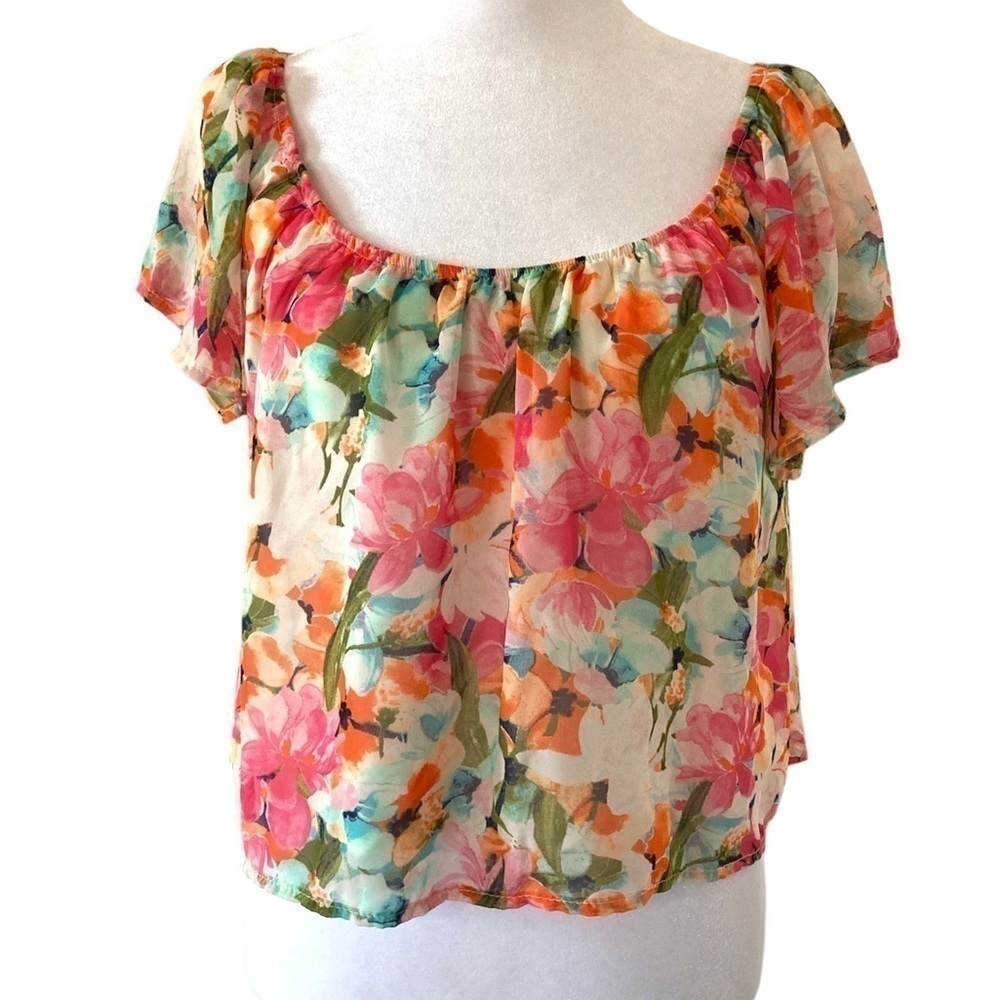 Peach Love top floral small shirt sleeves lightweight pink green blue